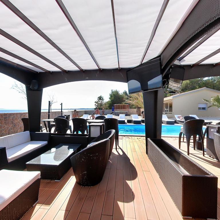 Paradise Resort Vanesa Vir Ngoại thất bức ảnh