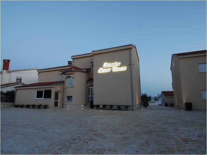 Paradise Resort Vanesa Vir Ngoại thất bức ảnh