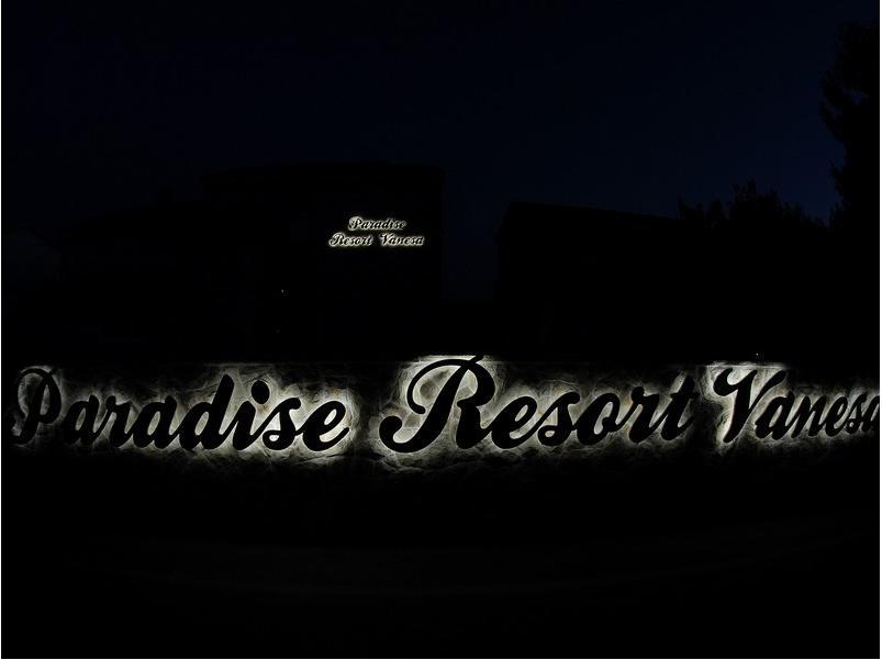Paradise Resort Vanesa Vir Ngoại thất bức ảnh